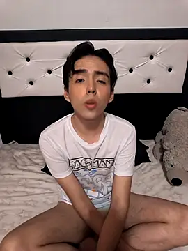 Lucca  555 online show from March 30, 1:50 am