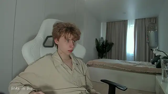 Wawesuc online show from March 25, 10:19 am