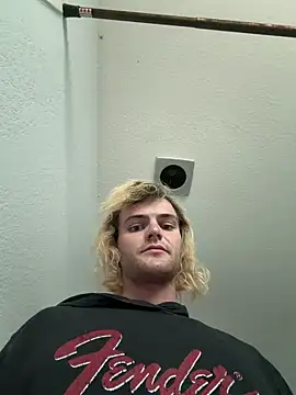 smilingcheeks online show from March 31, 11:17 pm