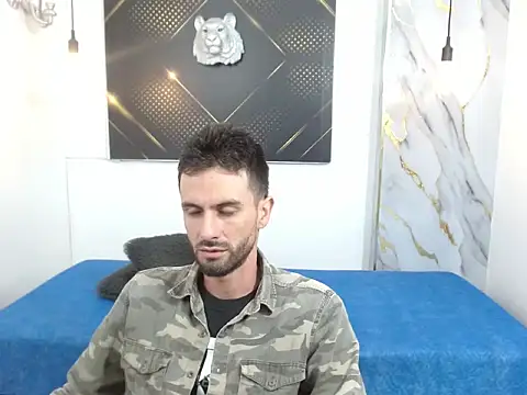 KingOfTemptation online show from April 4, 4:09 am