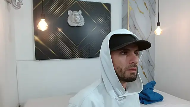 KingOfTemptation online show from March 27, 3:21 am