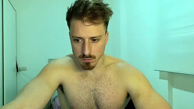 zeusoctavian1 online show from April 5, 6:37 pm