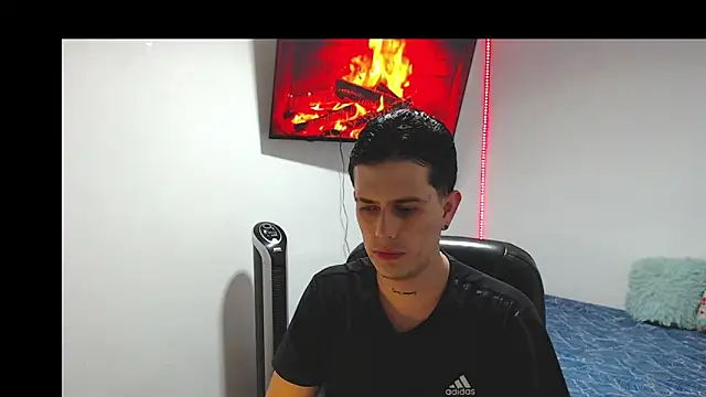 JUAN CAMILOXXX online show from March 10, 4:18 am