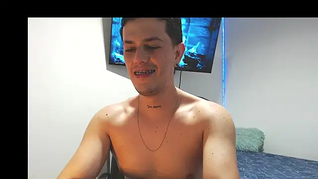 JUAN CAMILOXXX online show from March 13, 3:47 am