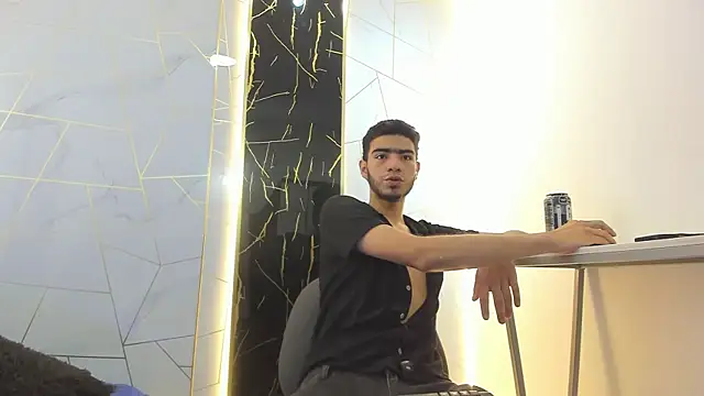 Valentin Lux online show from March 23, 3:34 am