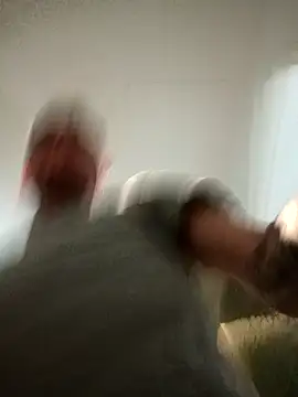 becowhite92 online show from April 16, 3:12 pm