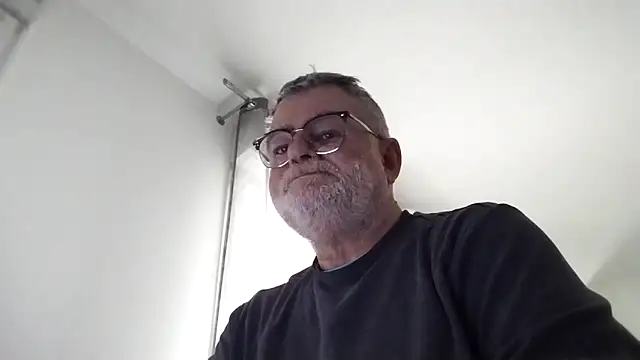 oura online show from March 25, 9:24 am