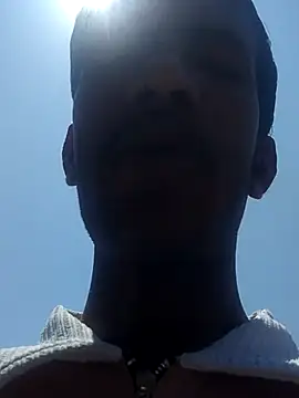 Lipsyguy2295 online show from March 13, 7:05 am