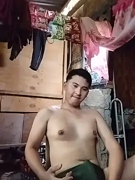 urhotasian online show from May 21, 8:43 am