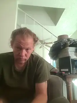 yourMasterisBored online show from June 3, 2:55 pm