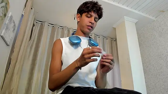 Ethan qop online show from July 5, 10:17 pm