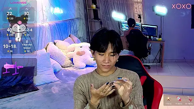 cococumps online show from April 22, 12:32 pm