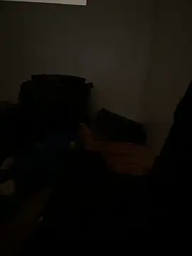 yassineamri online show from March 21, 12:42 pm