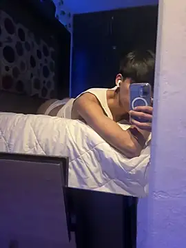 Ed del rey 2 online show from March 31, 6:48 am