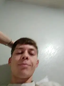 503splurge online show from April 3, 9:39 am