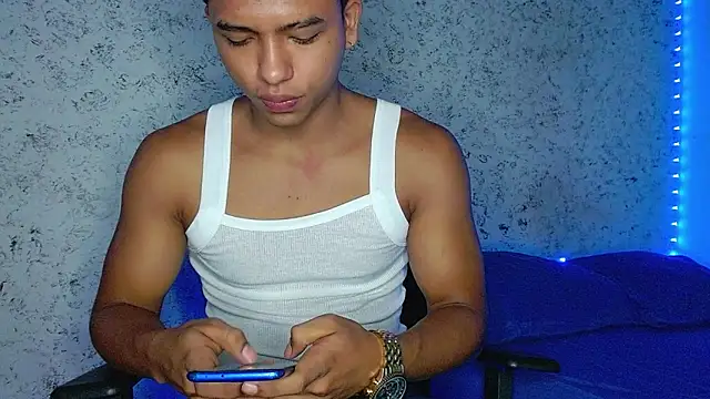 tonydesire  online show from May 18, 2:56 pm