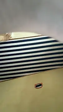 dreamy devi1 online show from April 3, 2:25 pm