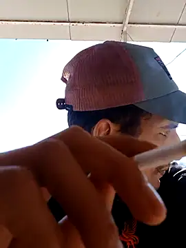 moro9777 online show from April 4, 8:44 am