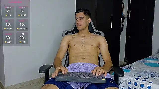 JakeMonroe online show from May 11, 4:04 pm