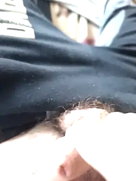 zsolt1910 online show from April 24, 5:04 pm