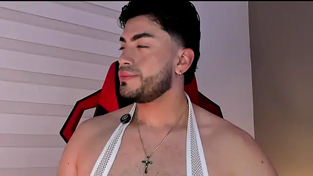 Alexander Diazz online show from April 7, 1:22 pm