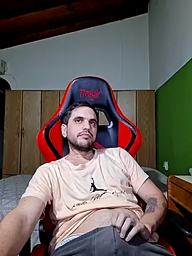 Gonza42OArg online show from April 16, 1:05 am