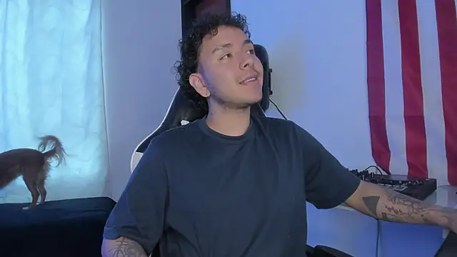 alexmontesco online show from April 10, 10:17 pm