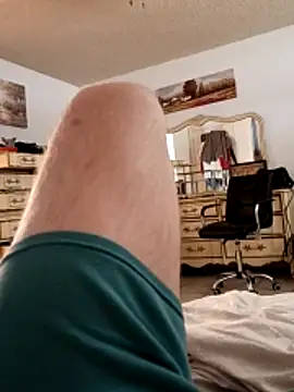 illdoitforetty online show from April 10, 6:48 pm