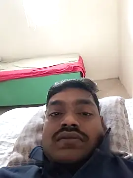 Antikpiececouple online show from April 29, 7:13 am