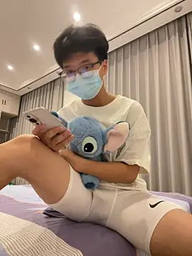 Yalotutu online show from June 25, 3:28 pm