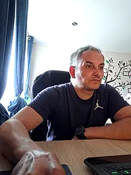 Piotr481 online show from May 23, 2:22 pm