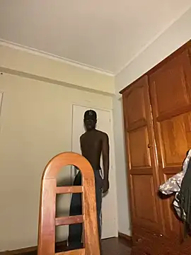 cobrapreta2 online show from April 21, 11:44 pm