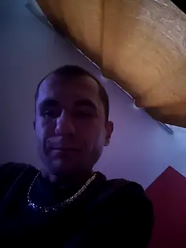 kwiatek32986 online show from April 28, 3:33 am