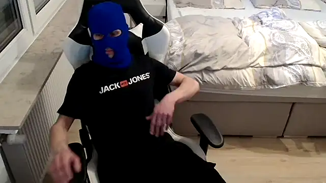 BadBoyMasked online show from April 28, 5:06 pm