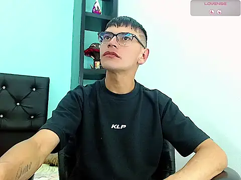 Alexx bigcockk  online show from June 24, 1:58 pm