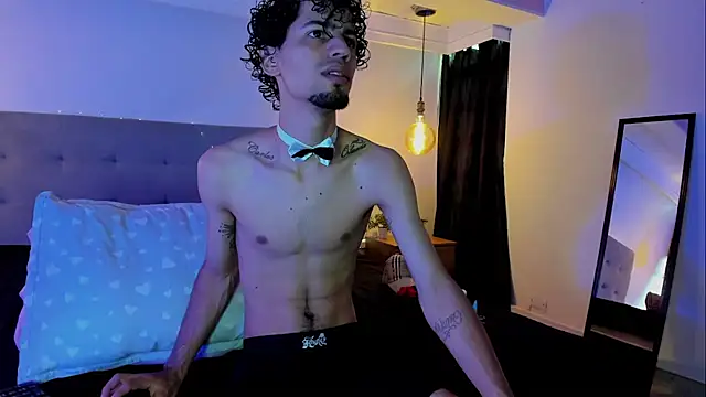 MichaelEvanss  online show from May 27, 12:35 pm