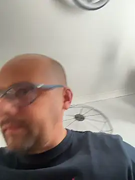 NakedAndrewHot online show from June 21, 3:39 pm
