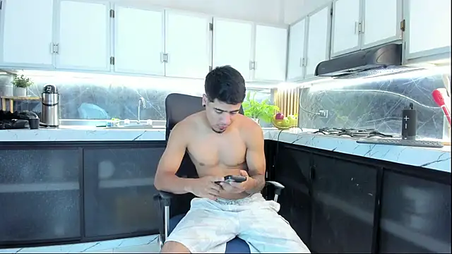 criss hardcock  online show from June 21, 2:22 pm