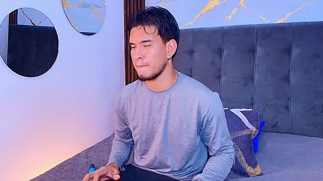 JacobWolf   online show from July 22, 7:28 pm