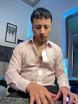 Dereck Klain online show from May 29, 7:57 pm