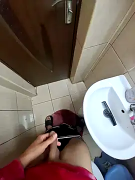 xxxcrystian online show from June 15, 4:54 pm