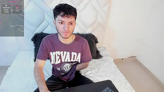 kavencastro online show from June 8, 9:16 pm