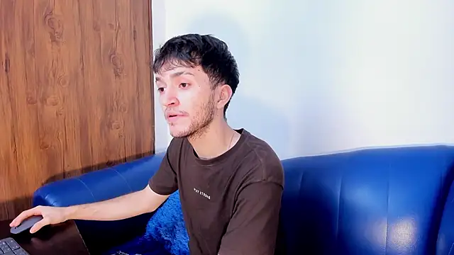 kavencastro online show from June 27, 3:53 am