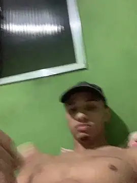 izaqueusilxxx online show from July 14, 6:39 am