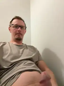Hardpaul85 online show from July 4, 3:37 pm
