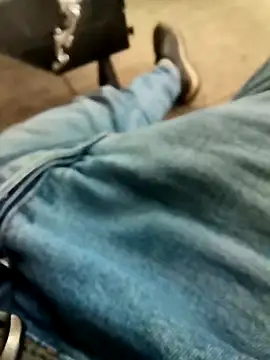 Singlemaleforcouples online show from December 20, 11:21 am