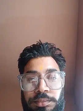 Desindianbull69 online show from June 13, 5:38 am