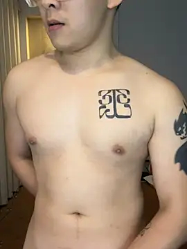 iamtobias online show from June 17, 6:42 pm