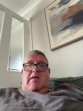 Stueeeey31 online show from August 3, 7:40 am