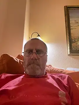 Greg0ri73 online show from July 2, 10:38 pm